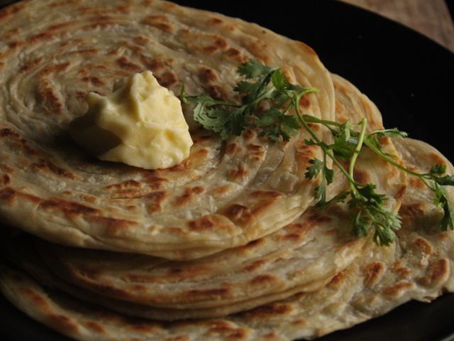 লুচি (৪ পিস)