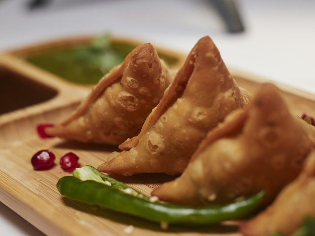 সিঙ্গারা (৪ পিস)